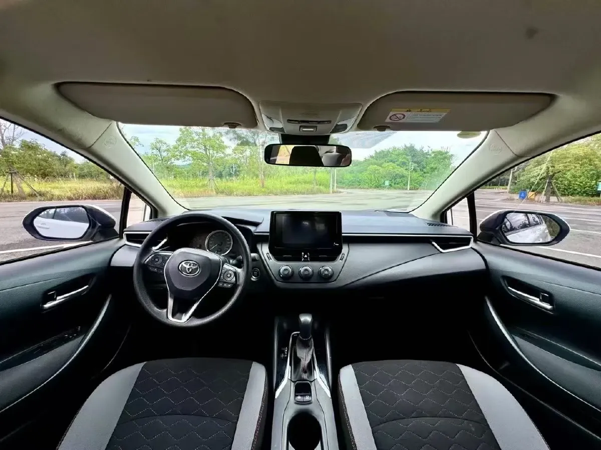 2022 Toyota Corolla 1.2T 116HP L4 CVT,autocango,china used car exporter,china ev exporter,chinese used car exporter,chinese used ev exporter