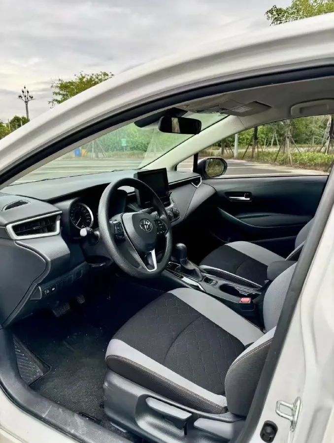 2022 Toyota Corolla 1.2T 116HP L4 CVT,autocango,china used car exporter,china ev exporter,chinese used car exporter,chinese used ev exporter