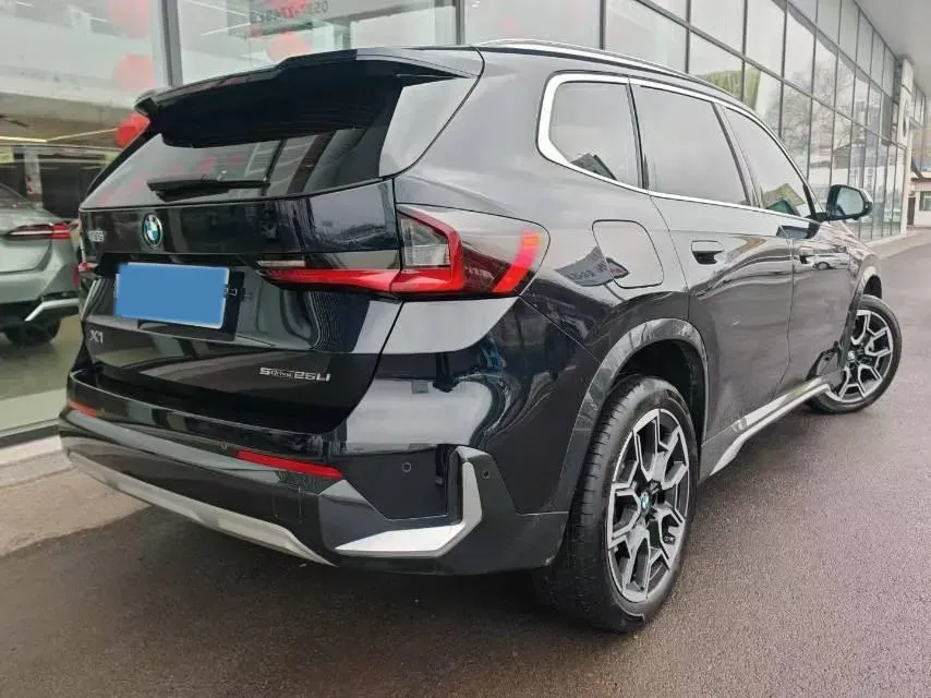 2024 BMW X1 2.0T 204HP L4 7DCT,autocango,china used car exporter,china ev exporter,chinese used car exporter,chinese used ev exporter