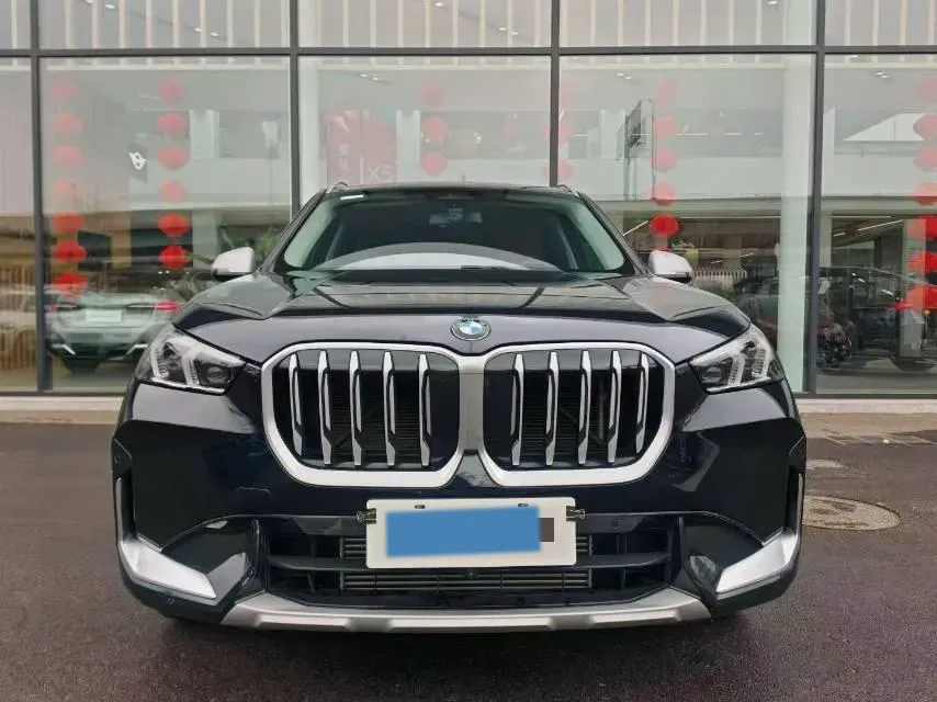 2024 BMW X1 2.0T 204HP L4 7DCT,autocango,china used car exporter,china ev exporter,chinese used car exporter,chinese used ev exporter