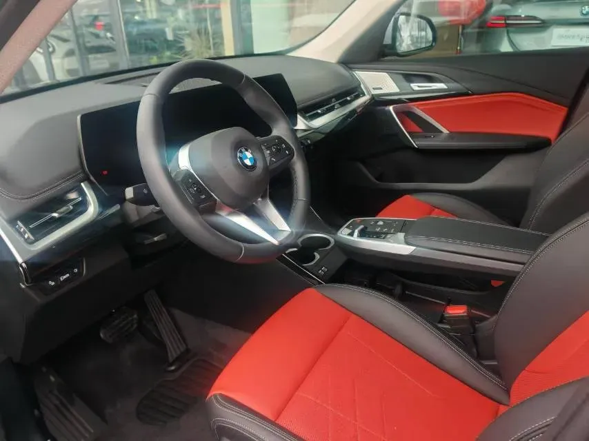 2024 BMW X1 2.0T 204HP L4 7DCT,autocango,china used car exporter,china ev exporter,chinese used car exporter,chinese used ev exporter