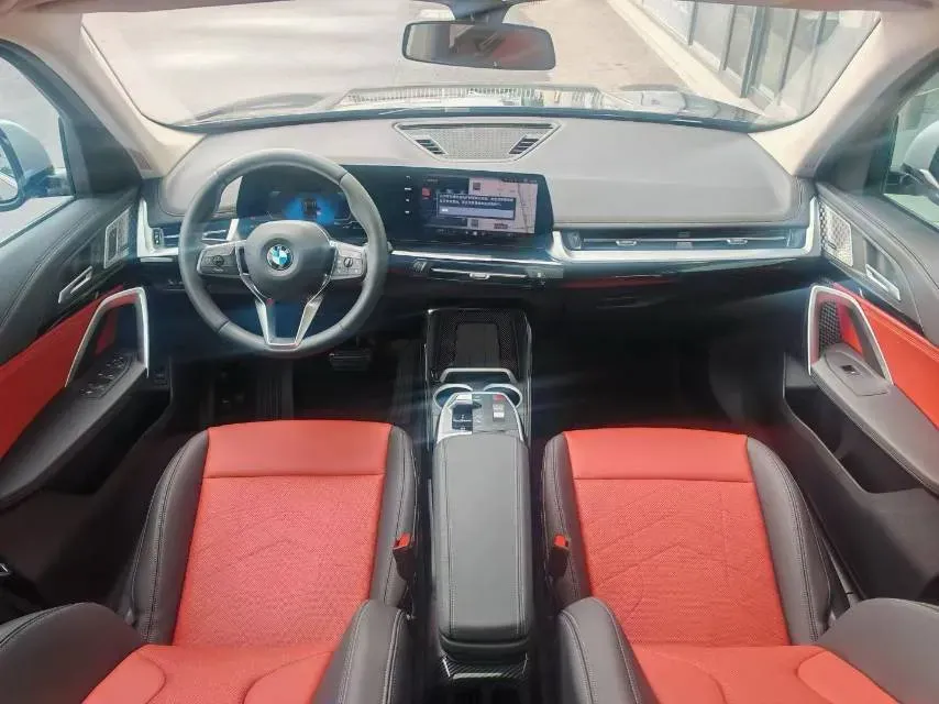 2024 BMW X1 2.0T 204HP L4 7DCT,autocango,china used car exporter,china ev exporter,chinese used car exporter,chinese used ev exporter