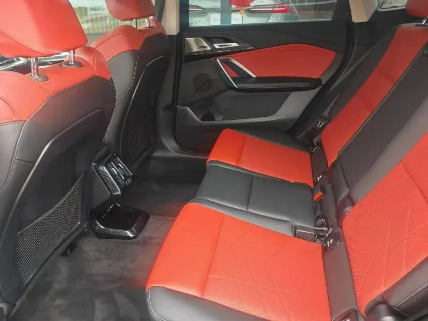 2024 BMW X1 2.0T 204HP L4 7DCT,autocango,china used car exporter,china ev exporter,chinese used car exporter,chinese used ev exporter