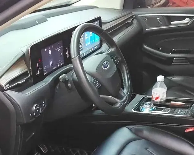 2021 Ford Edge 2.0T 245HP L4 8AT,autocango,china used car exporter,china ev exporter,chinese used car exporter,chinese used ev exporter