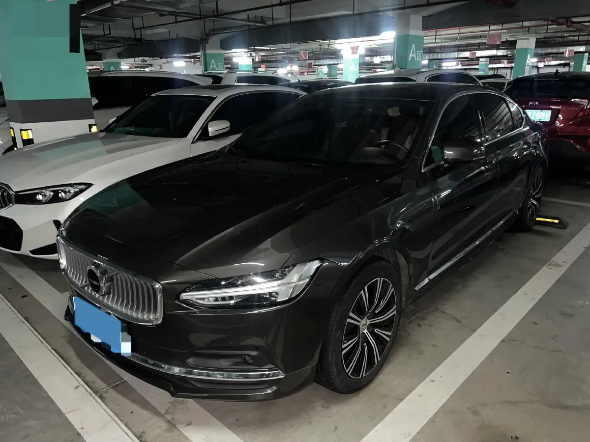 2021 Volvo S90 2.0T 250HP L4 8AT,autocango,china used car exporter,china ev exporter,chinese used car exporter,chinese used ev exporter
