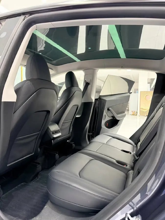 2024 Iveco OuSheng BEV 77.28KWH,autocango,china used car exporter,china ev exporter,chinese used car exporter,chinese used ev exporter