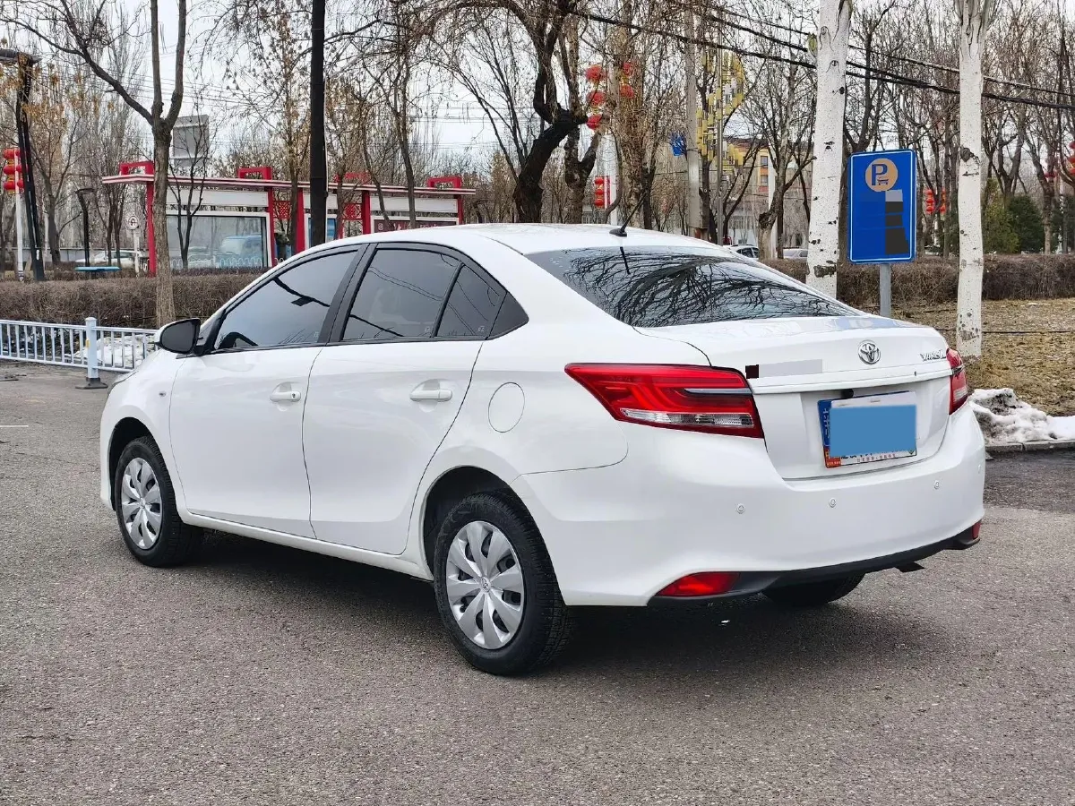 2021 Toyota Yaris L 1.5L 112HP L4 CVT,autocango,china used car exporter,china ev exporter,chinese used car exporter,chinese used ev exporter