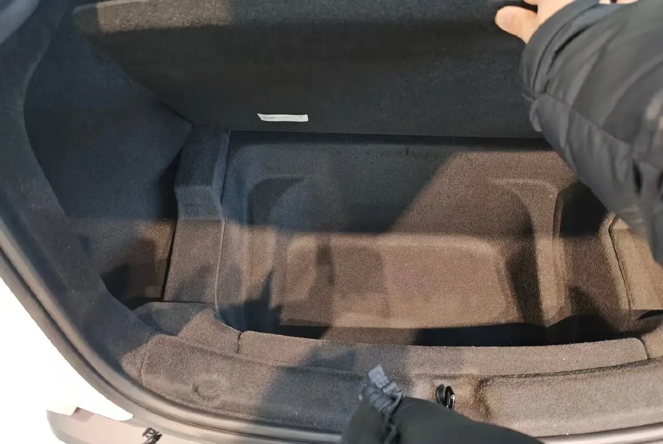 2026 Tesla Model Y BEV,autocango,china used car exporter,china ev exporter,chinese used car exporter,chinese used ev exporter