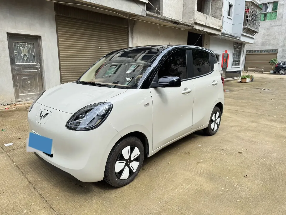 2025 WuLing HongGuang MINI EV BEV 16.2KWH,autocango,china used car exporter,china ev exporter,chinese used car exporter,chinese used ev exporter