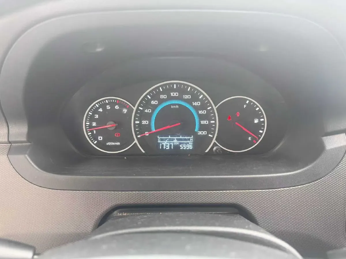 2023 WuLing RongGuang New Truck 2.0L 136HP L4 5MT,autocango,china used car exporter,china ev exporter,chinese used car exporter,chinese used ev exporter