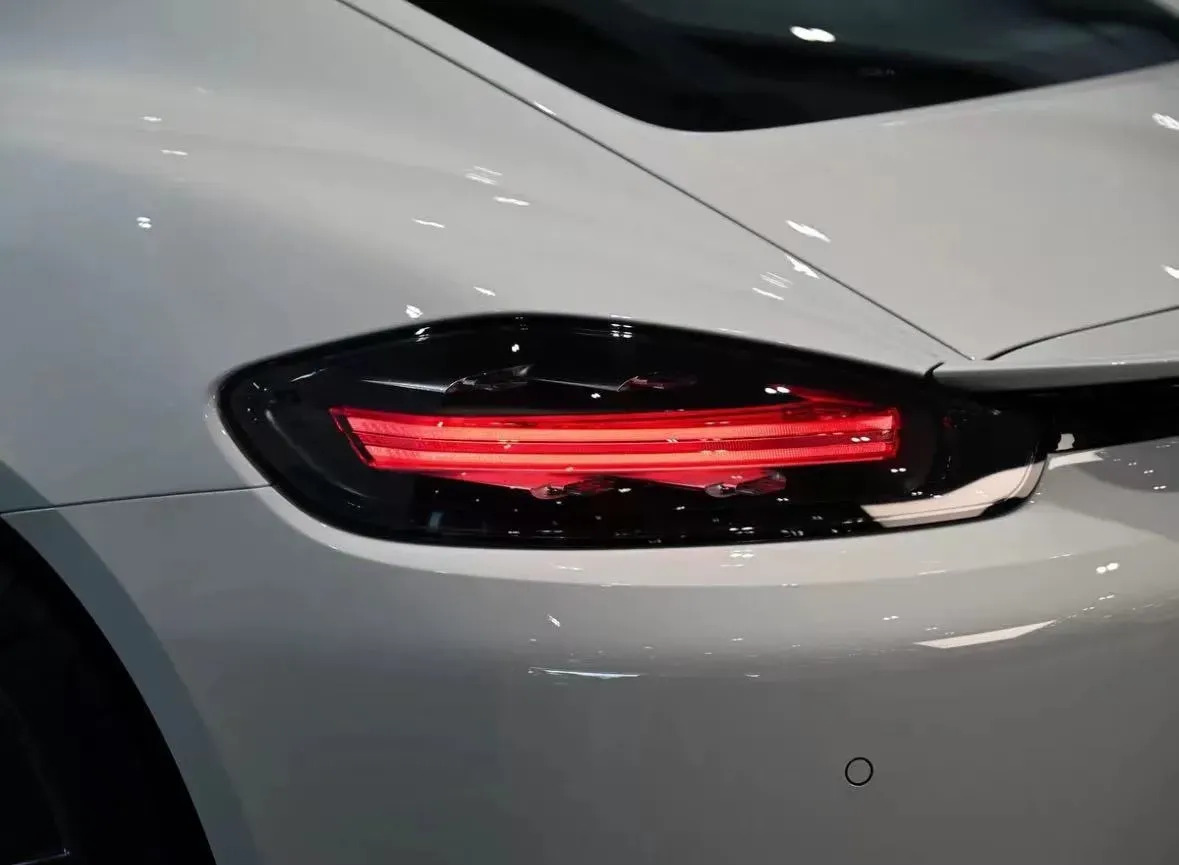 2019 Porsche 718 2.0T 300HP H4 7DCT,autocango,china used car exporter,china ev exporter,chinese used car exporter,chinese used ev exporter