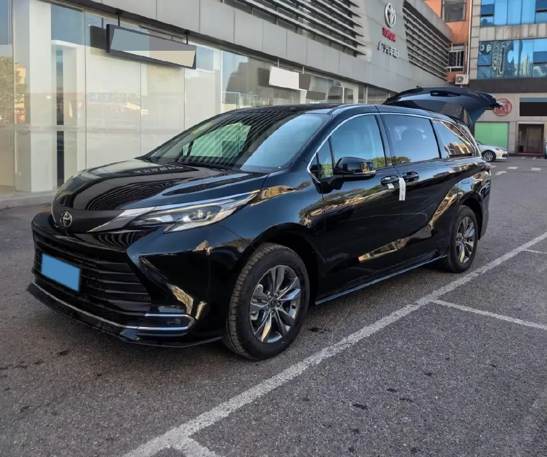 2026 Toyota Sienna 2.5L 189HP L4 E-CVT Hybrid,autocango,china used car exporter,china ev exporter,chinese used car exporter,chinese used ev exporter