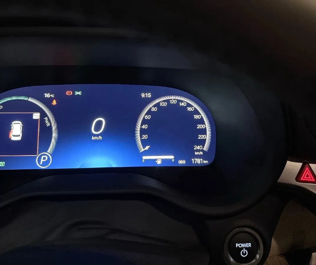 2026 Toyota Sienna 2.5L 189HP L4 E-CVT Hybrid,autocango,china used car exporter,china ev exporter,chinese used car exporter,chinese used ev exporter