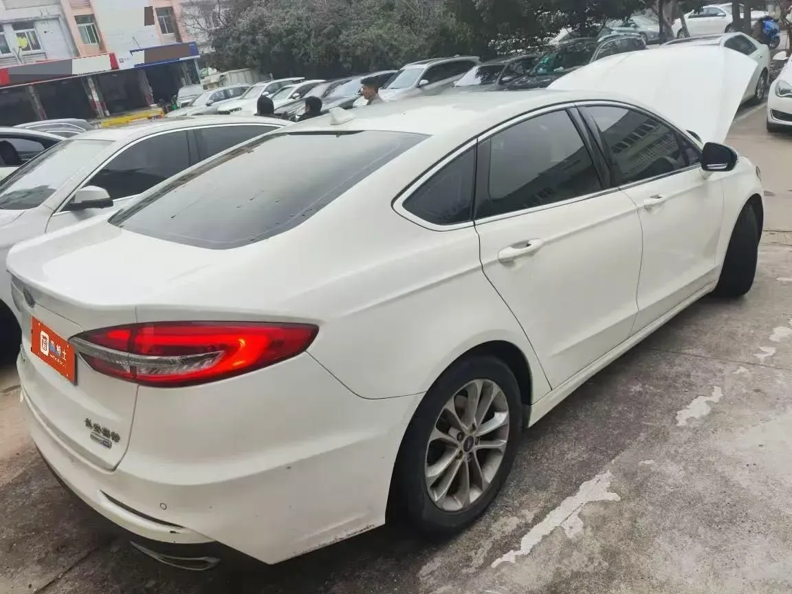 2020 Ford Mondeo 2.0T 207HP L4 6AT,autocango,china used car exporter,china ev exporter,chinese used car exporter,chinese used ev exporter