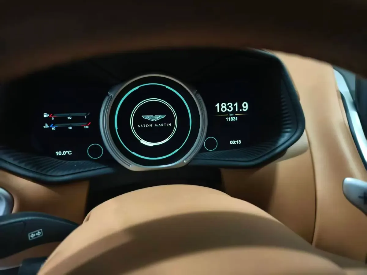 2019 Aston Martin DB11 4.0T 510HP V8 8AT,autocango,china used car exporter,china ev exporter,chinese used car exporter,chinese used ev exporter