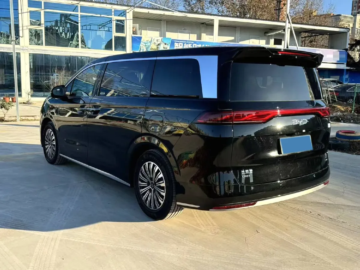 2025 BYD Xia 1.5T 156HP L4 E-CVT PHEV 36.6KWH,autocango,china used car exporter,china ev exporter,chinese used car exporter,chinese used ev exporter
