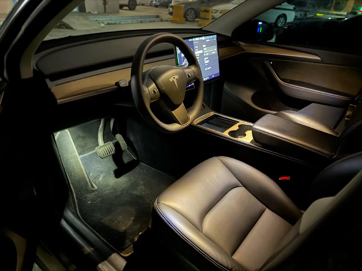 2021 Tesla Model Y BEV 60KWH,autocango,china used car exporter,china ev exporter,chinese used car exporter,chinese used ev exporter