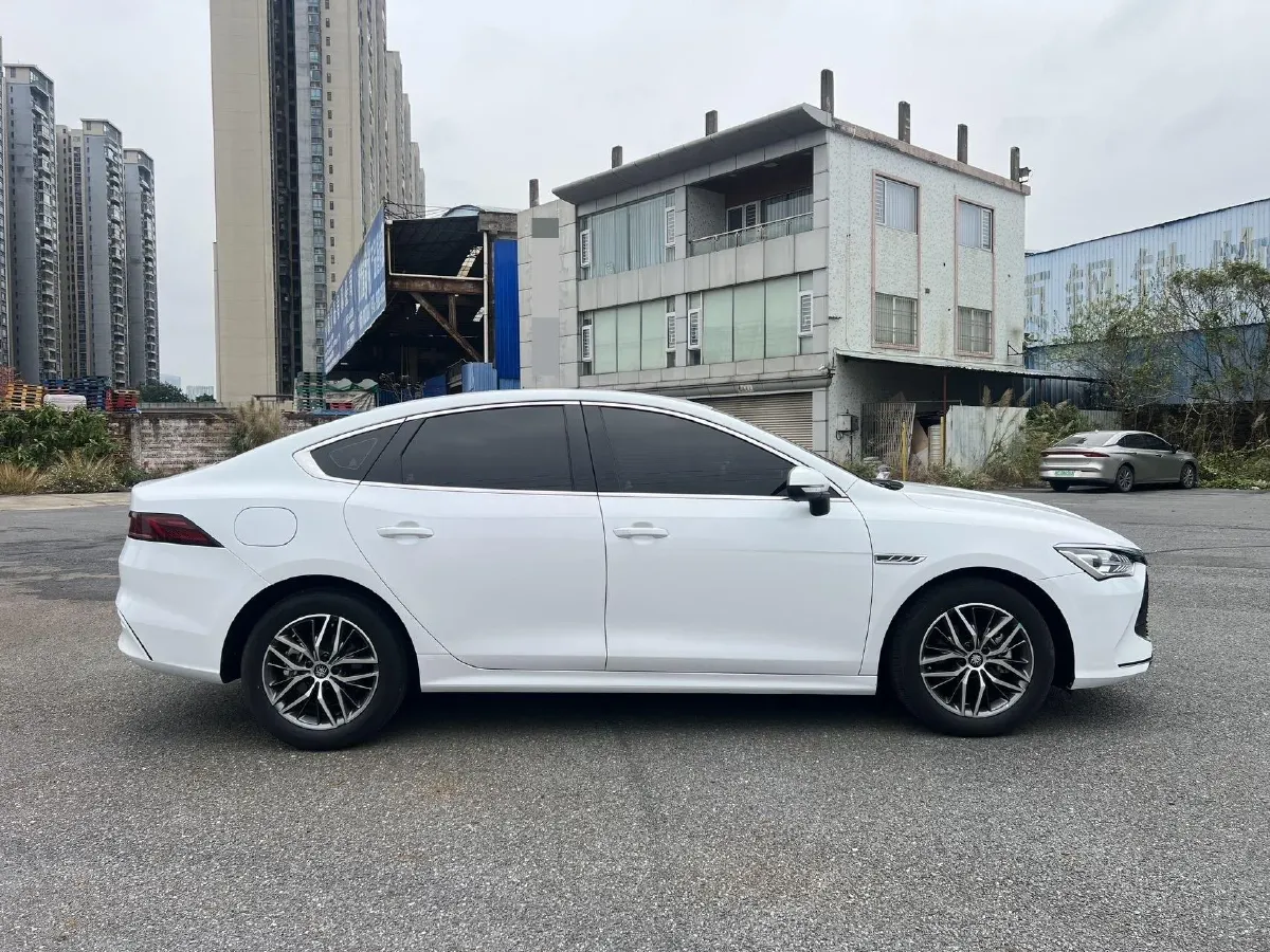 2021 Haval F7 1.5T 169HP L4 7DCT,autocango,china used car exporter,china ev exporter,chinese used car exporter,chinese used ev exporter