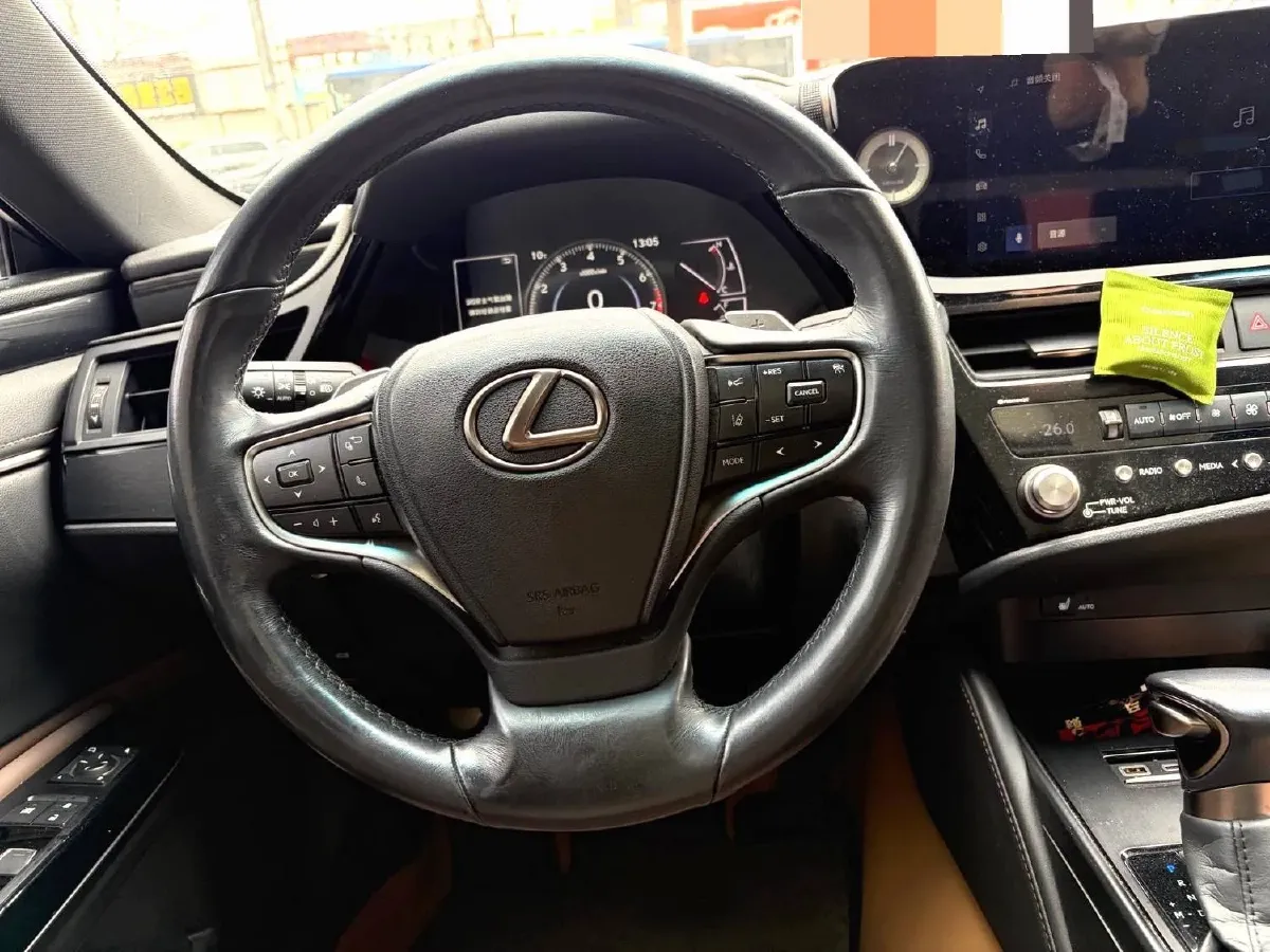 2023 Lexus ES 2.0L 173HP L4 CVT,autocango,china used car exporter,china ev exporter,chinese used car exporter,chinese used ev exporter
