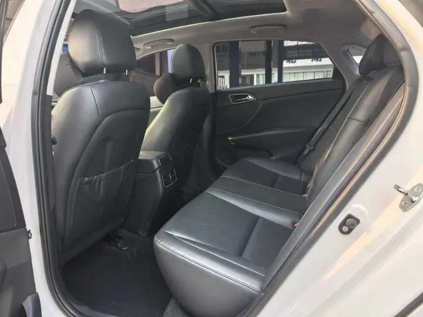 2017 Hyundai Mistra 1.8L 143HP L4 6AT,autocango,china used car exporter,china ev exporter,chinese used car exporter,chinese used ev exporter