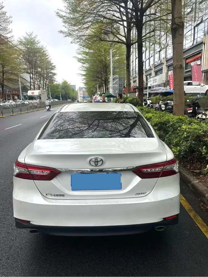 2021 Toyota Camry 2.0L 178HP L4 CVT,autocango,china used car exporter,china ev exporter,chinese used car exporter,chinese used ev exporter