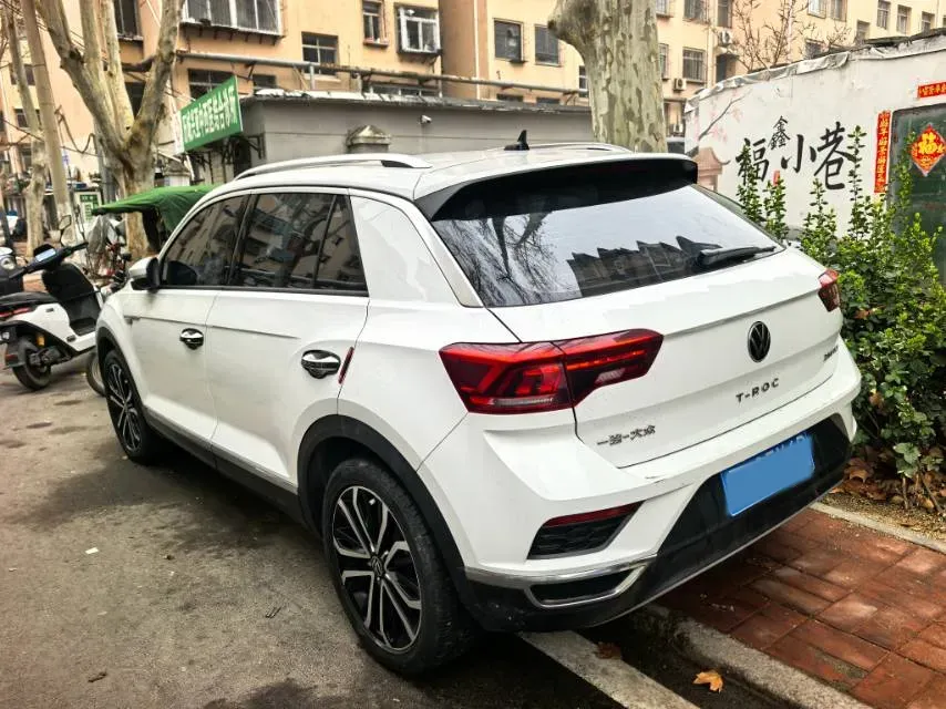 2021 Volkswagen T-Roc 1.4T 150HP L4 7DCT,autocango,china used car exporter,china ev exporter,chinese used car exporter,chinese used ev exporter