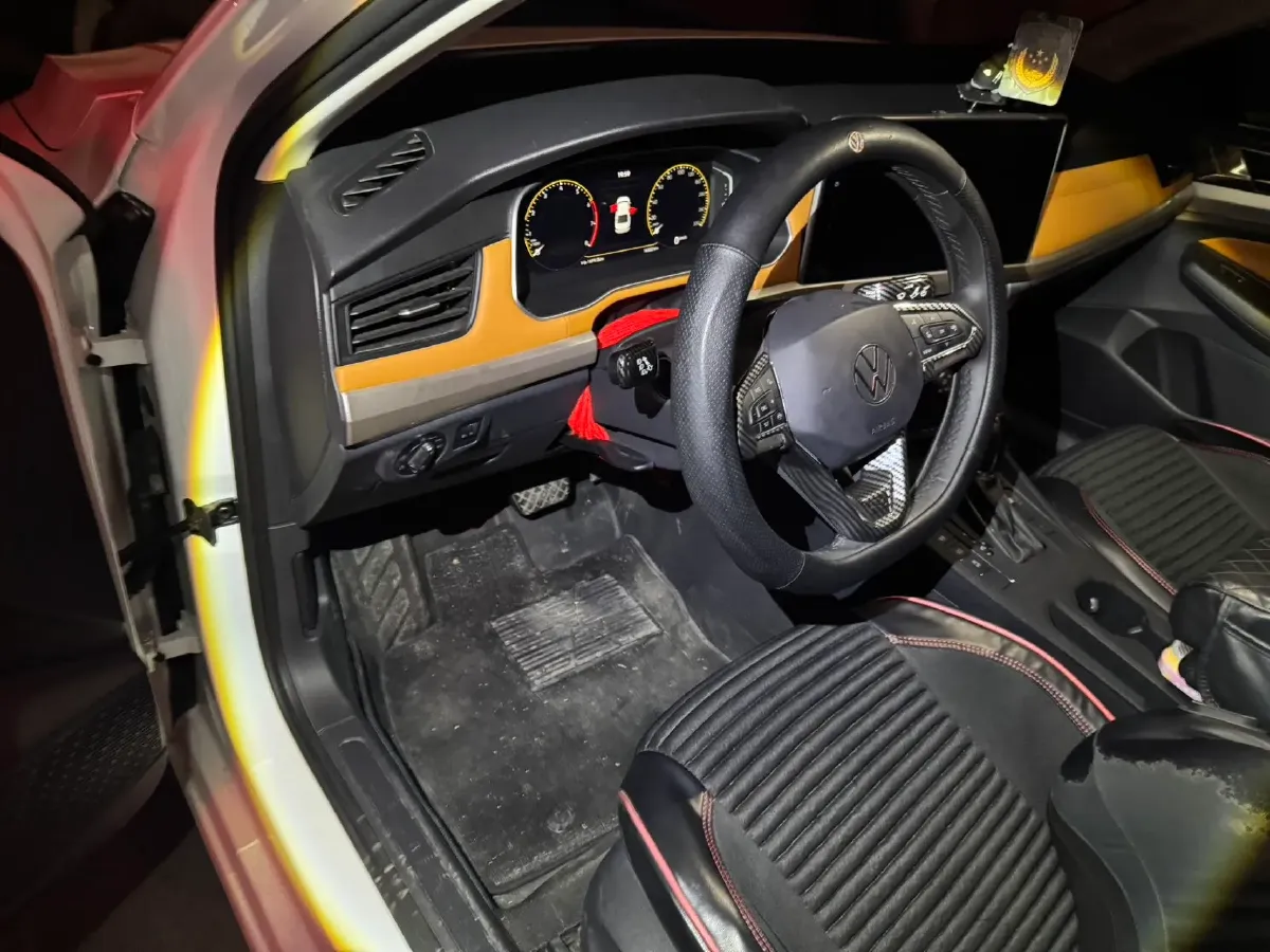 2024 Volkswagen Bora 1.2T 116HP L4 7DCT,autocango,china used car exporter,china ev exporter,chinese used car exporter,chinese used ev exporter