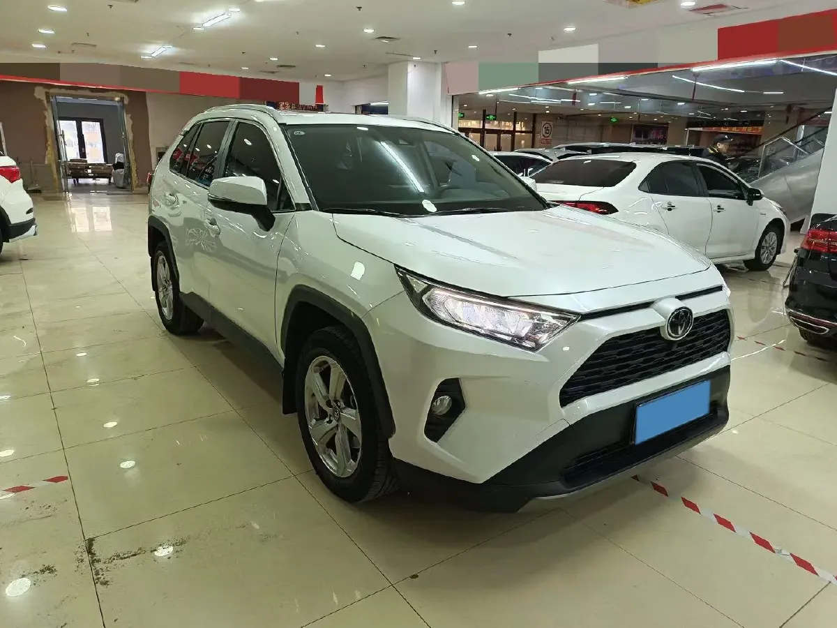 2021 Toyota RAV4 2.0L 171HP L4 CVT,autocango,china used car exporter,china ev exporter,chinese used car exporter,chinese used ev exporter