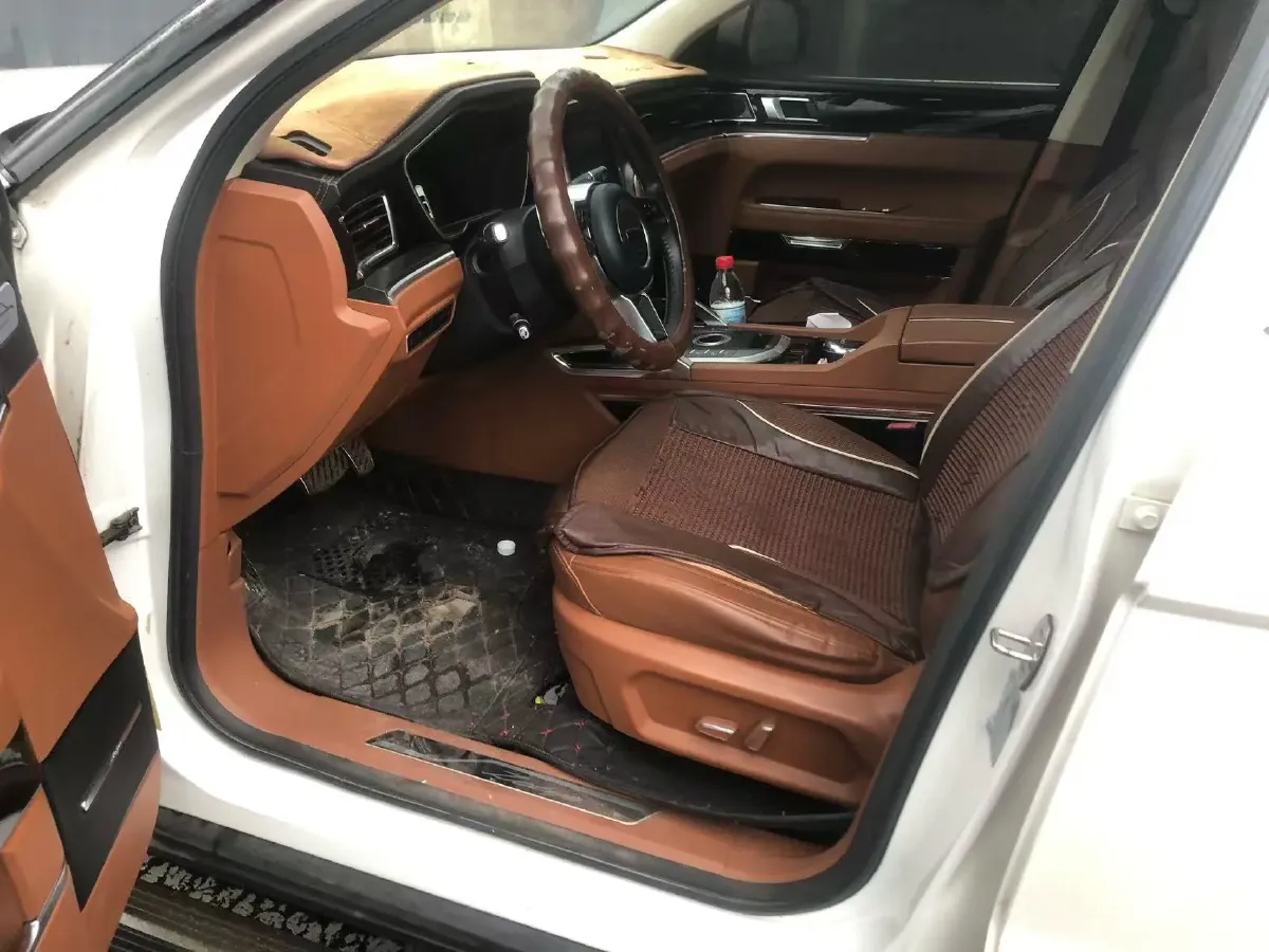 2017 Zotye T700 1.8T 177HP L4 6DCT,autocango,china used car exporter,china ev exporter,chinese used car exporter,chinese used ev exporter