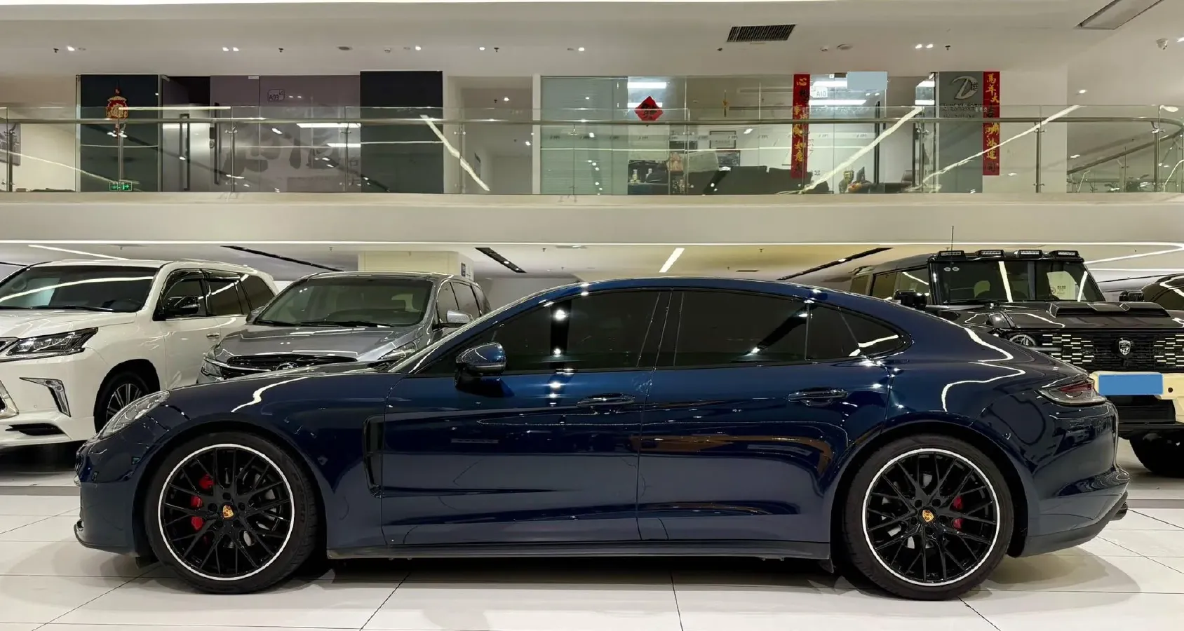 2023 Porsche Panamera 2.9T 330HP V6 8DCT,autocango,china used car exporter,china ev exporter,chinese used car exporter,chinese used ev exporter