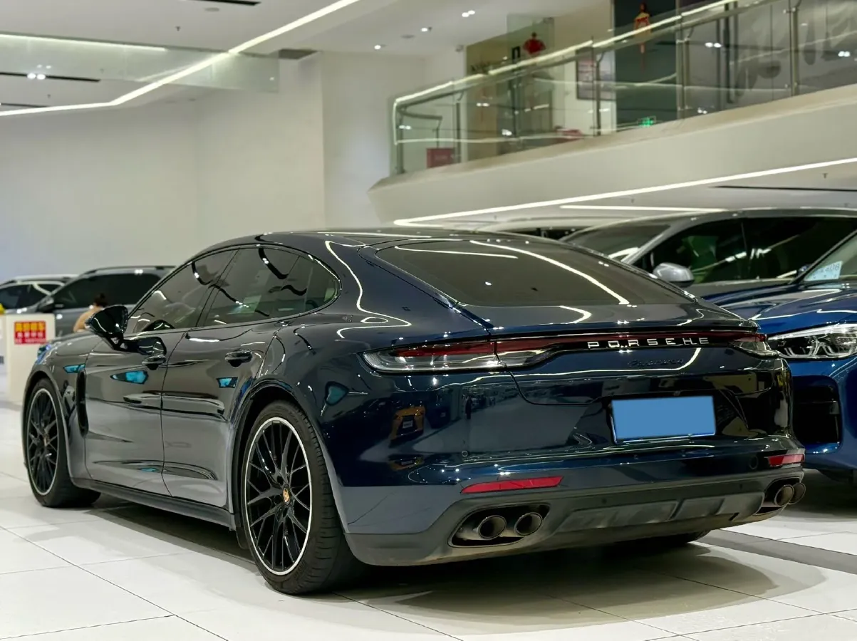 2023 Porsche Panamera 2.9T 330HP V6 8DCT,autocango,china used car exporter,china ev exporter,chinese used car exporter,chinese used ev exporter