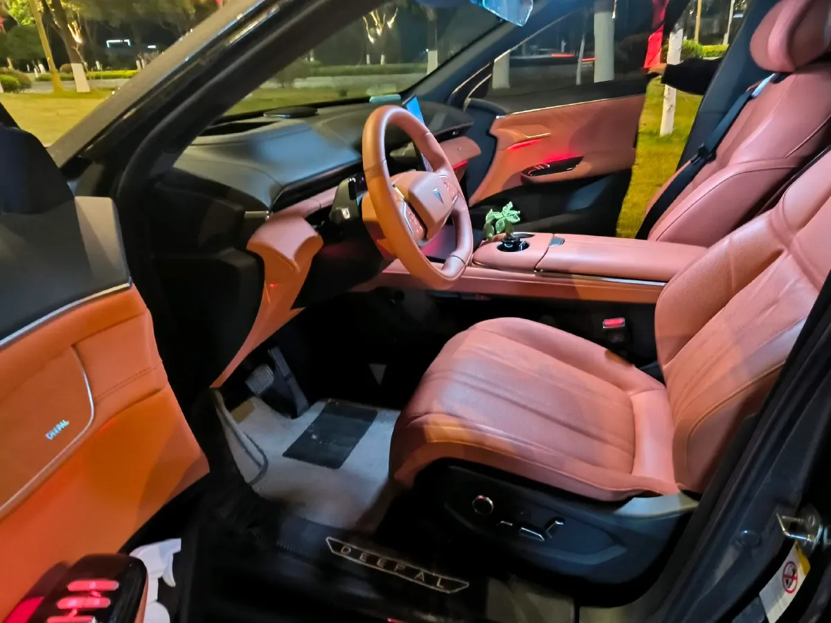 2024 JAC Refine RefineRF8 2.0T 253HP L4 8AT,autocango,china used car exporter,china ev exporter,chinese used car exporter,chinese used ev exporter