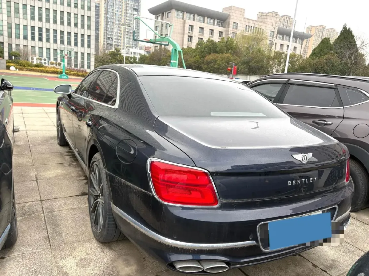 2022 Bentley Flying Spur 2.9T 416HP V6 8DCT PHEV 18KWH,autocango,china used car exporter,china ev exporter,chinese used car exporter,chinese used ev exporter