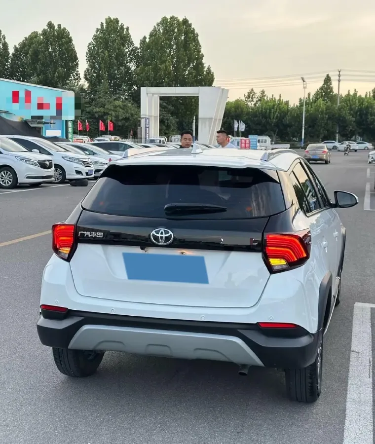 2022 Toyota Yaris L 1.5L 112HP L4 CVT,autocango,china used car exporter,china ev exporter,chinese used car exporter,chinese used ev exporter