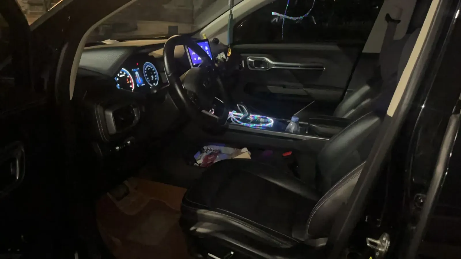 2020 Geely Okavango 1.8T 184HP L4 7DCT,autocango,china used car exporter,china ev exporter,chinese used car exporter,chinese used ev exporter