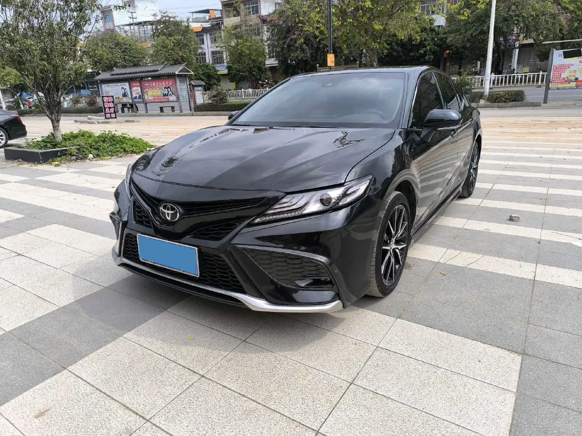 2021 Toyota Camry 2.5L 209HP L4 8AT,autocango,china used car exporter,china ev exporter,chinese used car exporter,chinese used ev exporter