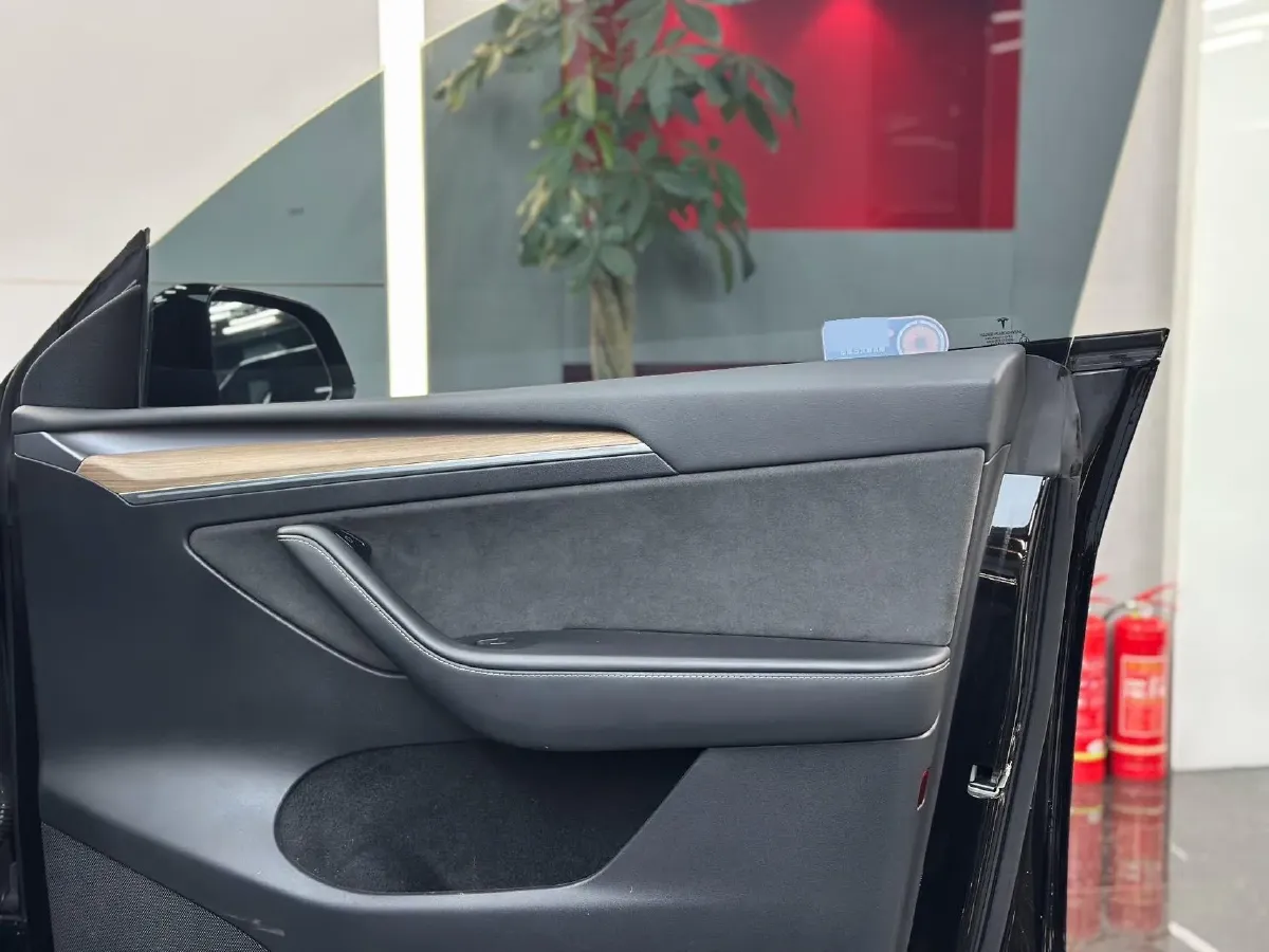 2022 Tesla Model Y BEV 60KWH,autocango,china used car exporter,china ev exporter,chinese used car exporter,chinese used ev exporter