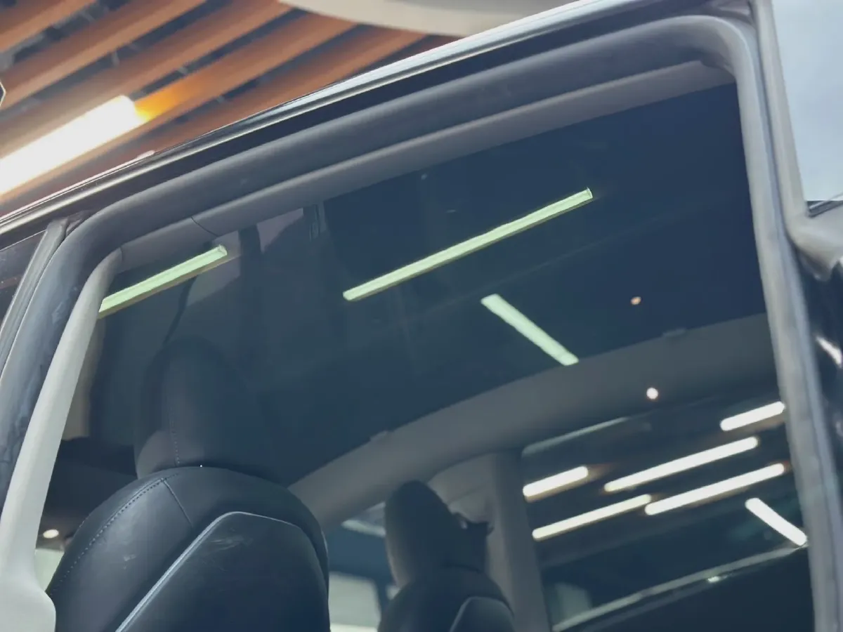 2022 Tesla Model Y BEV 60KWH,autocango,china used car exporter,china ev exporter,chinese used car exporter,chinese used ev exporter