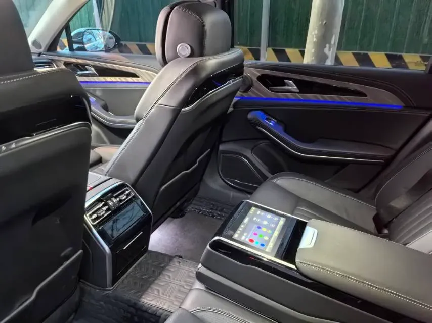 2023 HongQi H9 2.0T 252HP L4 7DCT,autocango,china used car exporter,china ev exporter,chinese used car exporter,chinese used ev exporter