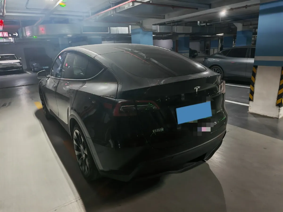 2022 Tesla Model Y BEV 60KWH,autocango,china used car exporter,china ev exporter,chinese used car exporter,chinese used ev exporter