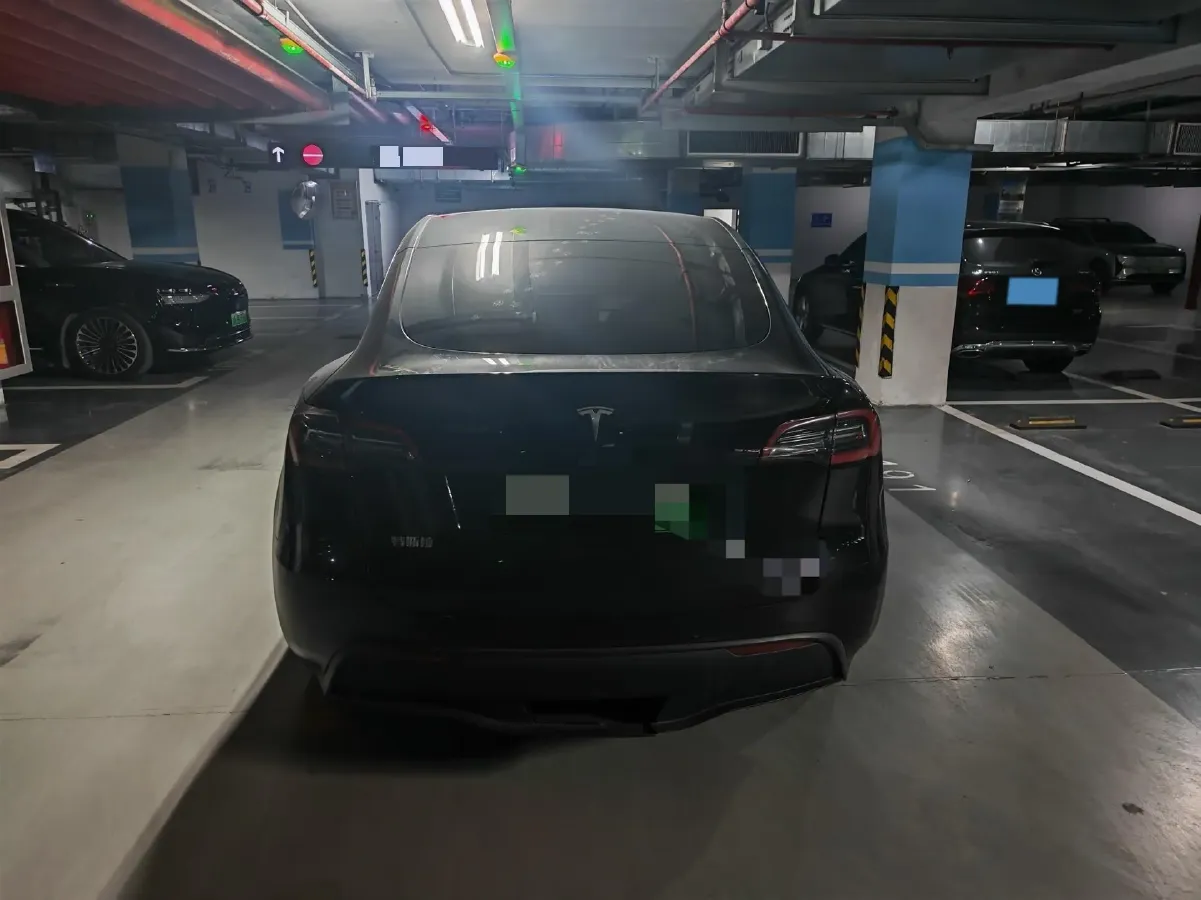 2022 Tesla Model Y BEV 60KWH,autocango,china used car exporter,china ev exporter,chinese used car exporter,chinese used ev exporter