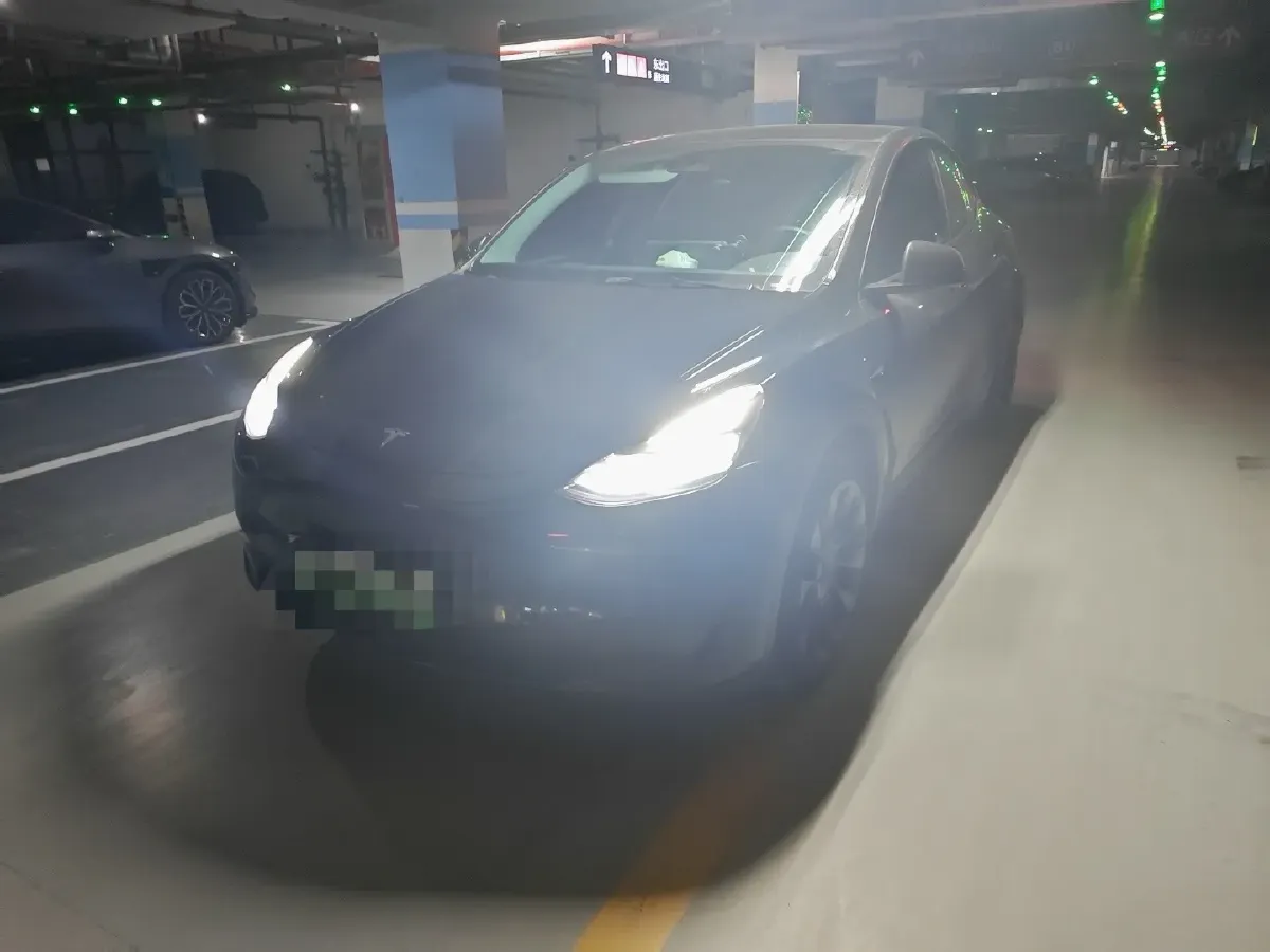 2022 Tesla Model Y BEV 60KWH,autocango,china used car exporter,china ev exporter,chinese used car exporter,chinese used ev exporter