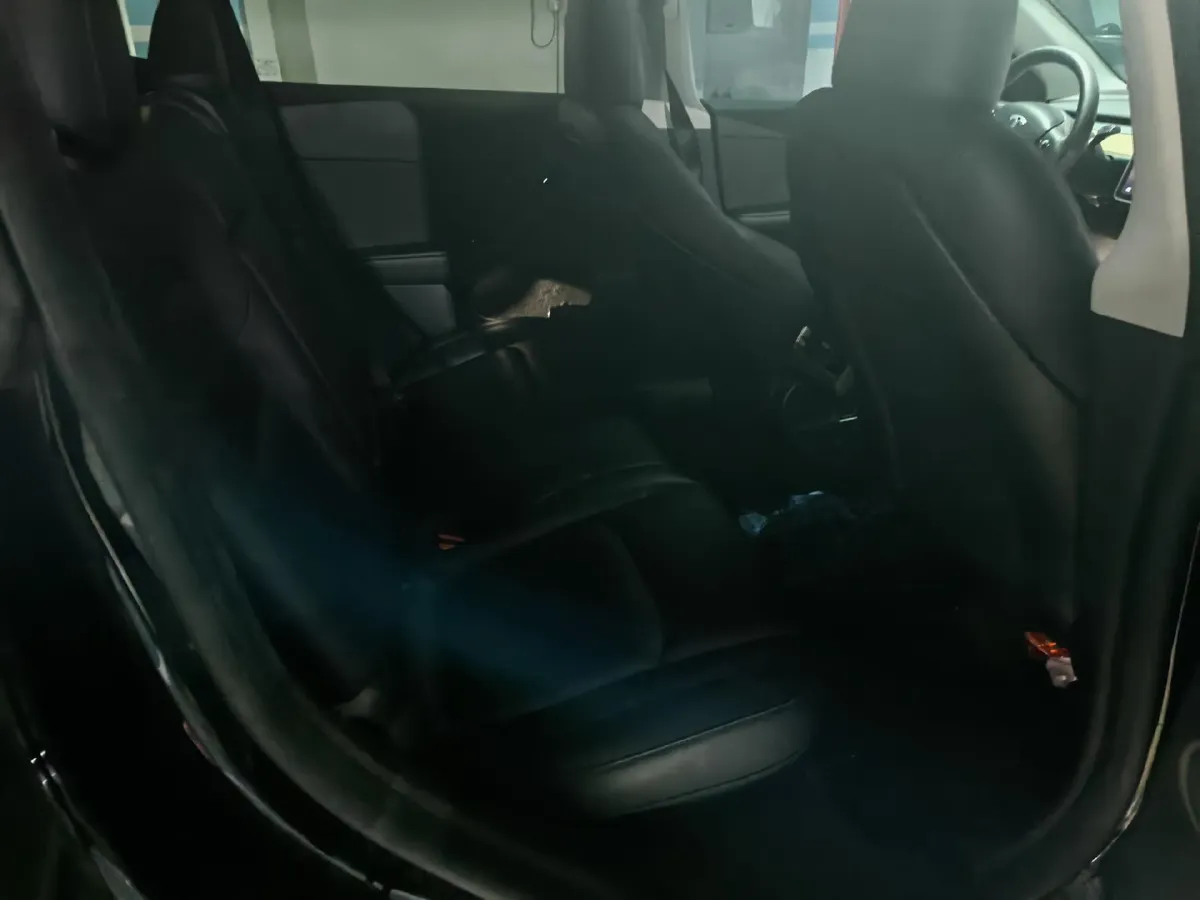 2022 Tesla Model Y BEV 60KWH,autocango,china used car exporter,china ev exporter,chinese used car exporter,chinese used ev exporter