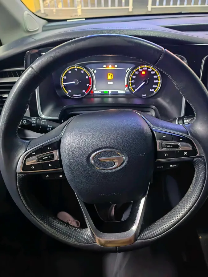 2021 GAC Trumpchi M8 2.0T 252HP L4 8AT,autocango,china used car exporter,china ev exporter,chinese used car exporter,chinese used ev exporter