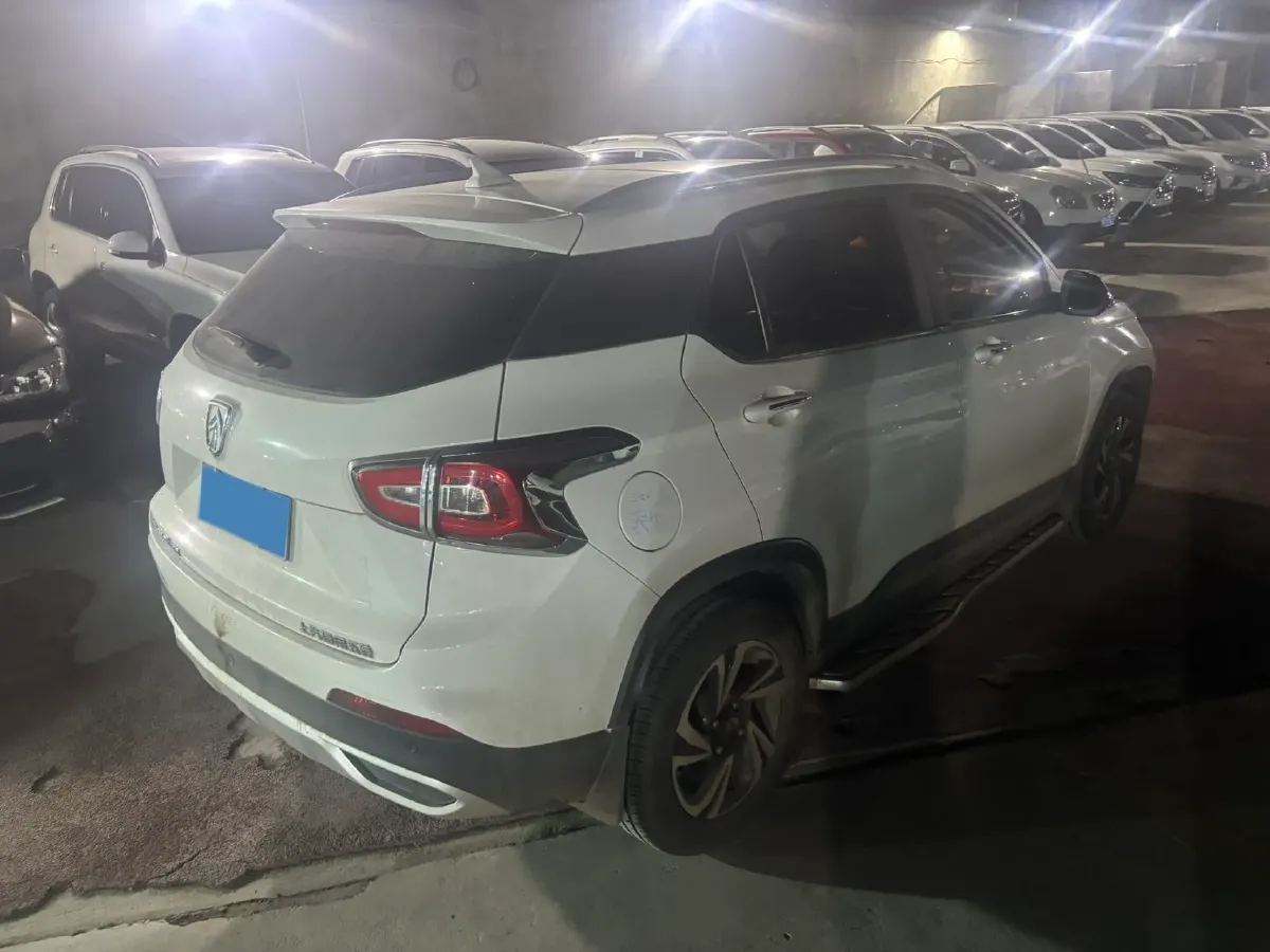 2017 HaiMa S5 Young Edition 1.6L 122HP L4 5MT,autocango,china used car exporter,china ev exporter,chinese used car exporter,chinese used ev exporter