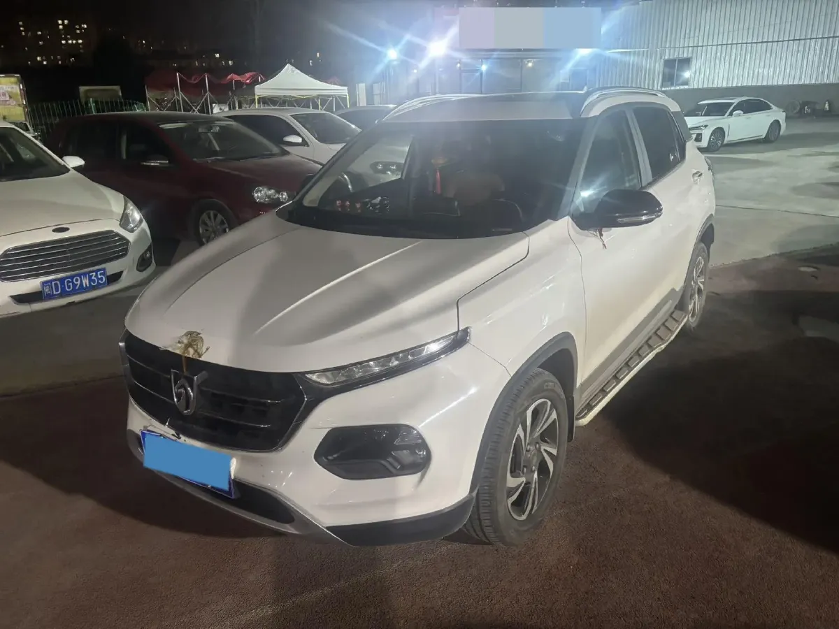 2017 HaiMa S5 Young Edition 1.6L 122HP L4 5MT,autocango,china used car exporter,china ev exporter,chinese used car exporter,chinese used ev exporter