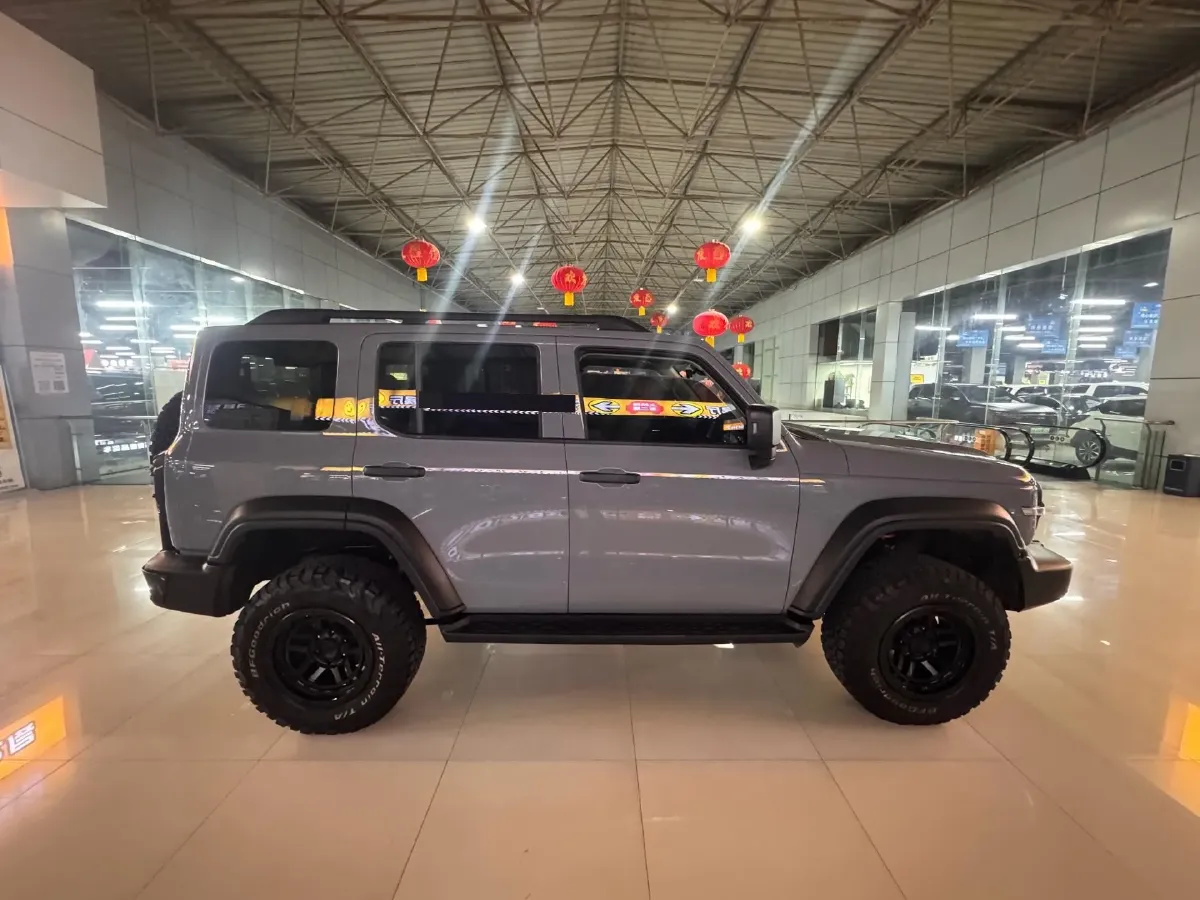 2024 Tank 300 2.0T 227HP L4 8AT,autocango,china used car exporter,china ev exporter,chinese used car exporter,chinese used ev exporter