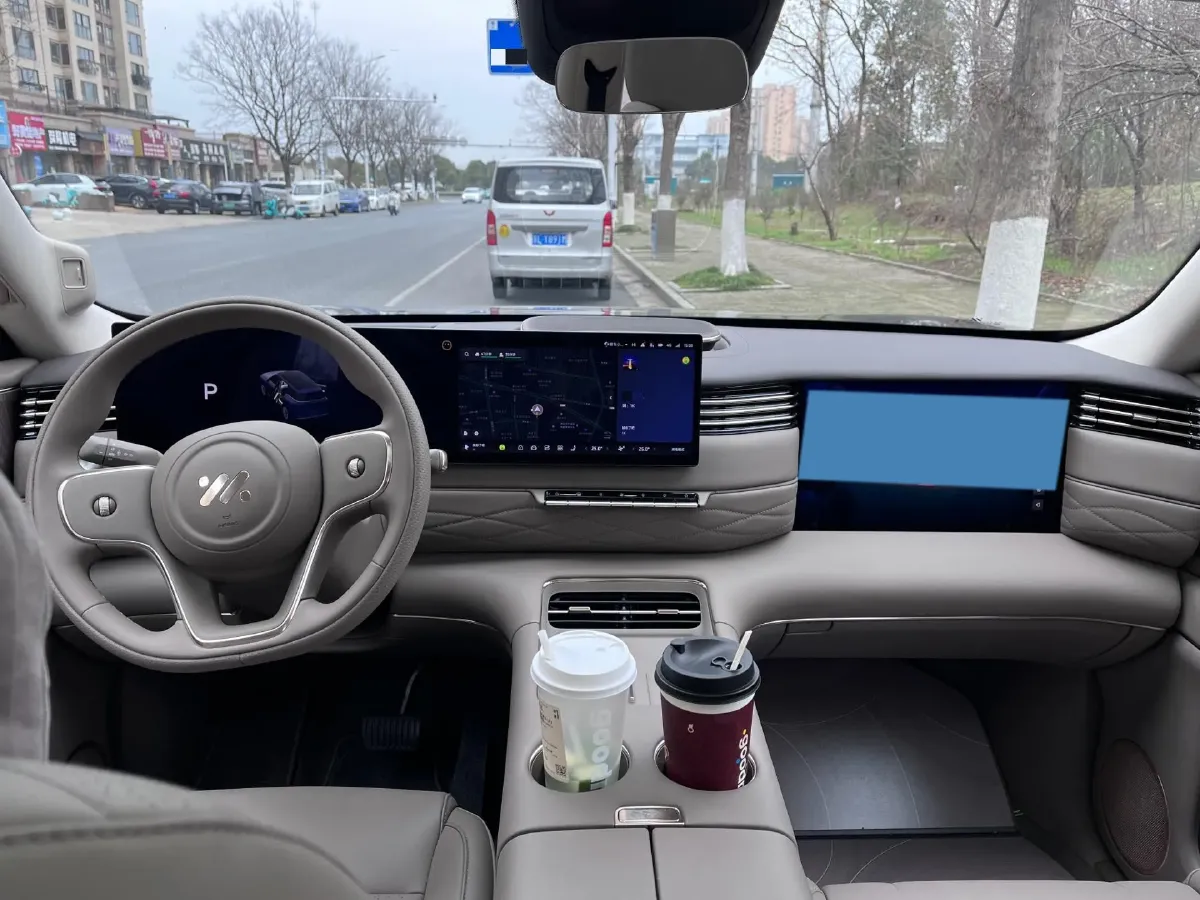 2026 IM LS9 REEV 155HP REEV,autocango,china used car exporter,china ev exporter,chinese used car exporter,chinese used ev exporter