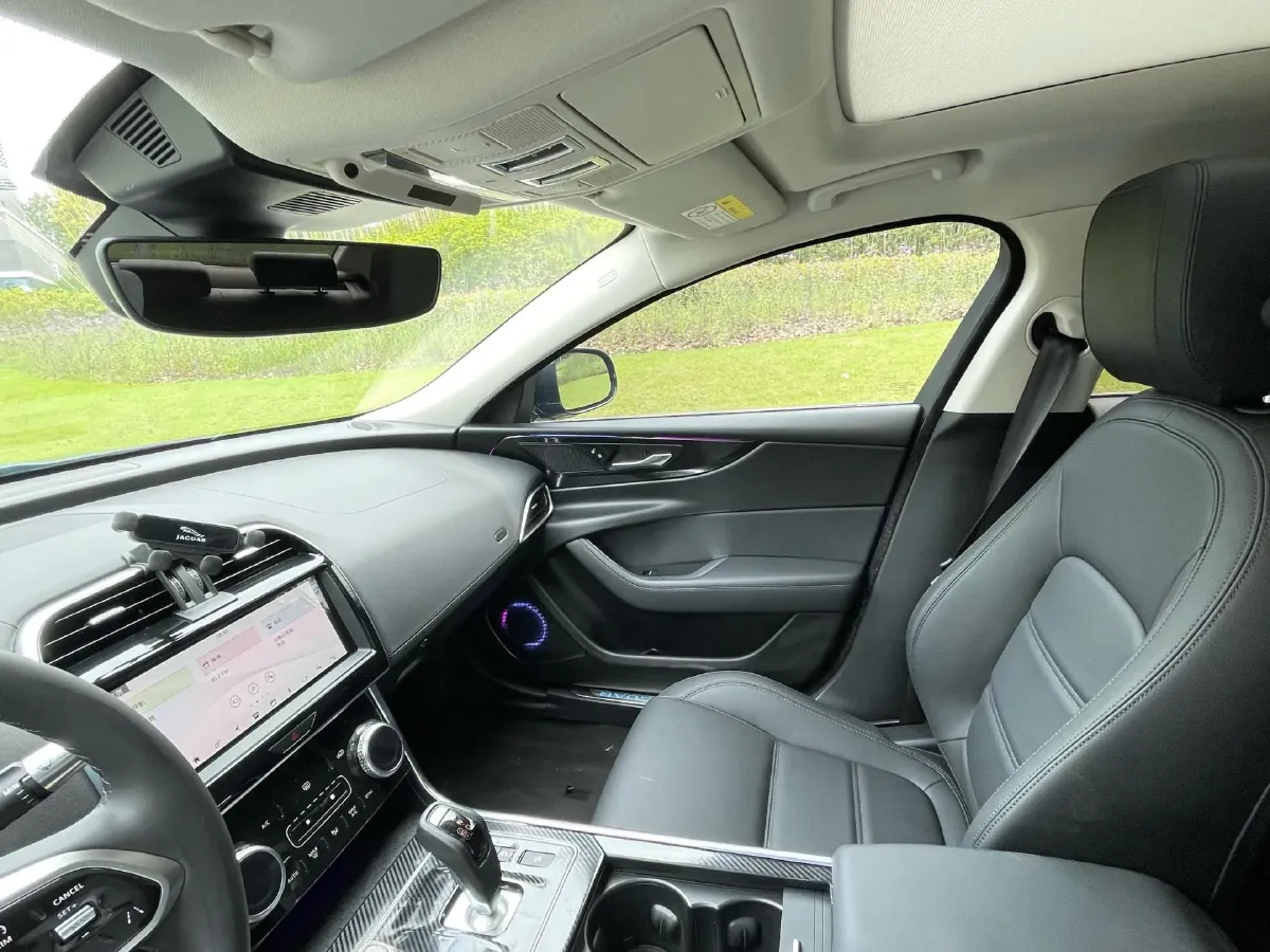 2020 Jaguar XEL 2.0T 250HP L4 8AT,autocango,china used car exporter,china ev exporter,chinese used car exporter,chinese used ev exporter