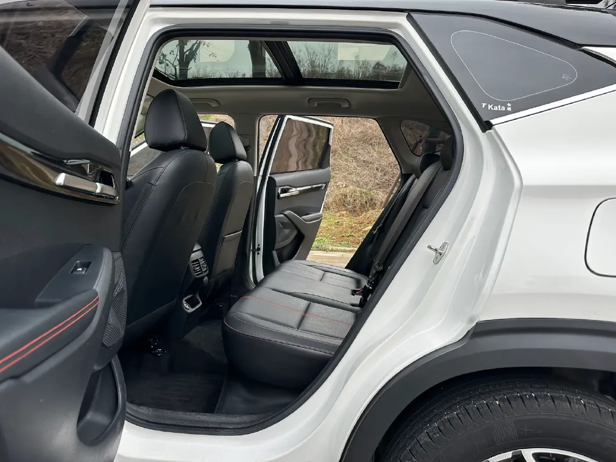 2021 Kia KX3 1.5L 115HP L4 CVT,autocango,china used car exporter,china ev exporter,chinese used car exporter,chinese used ev exporter